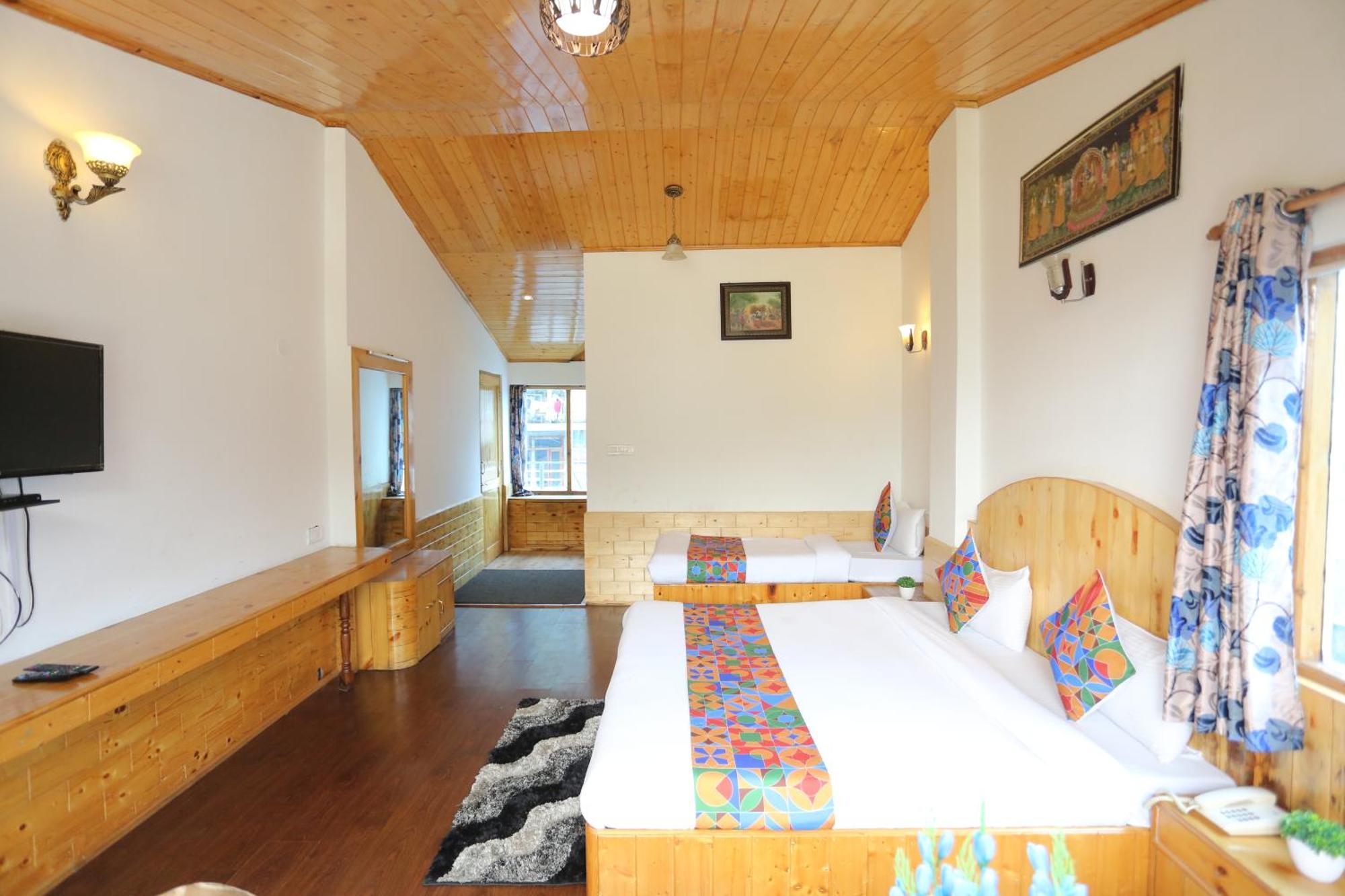 Hotel Surbhi Vashist Exterior photo